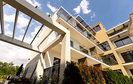 ID 9387 Wohnungen vom Bauherrn in Open Sea Residence Foto 7