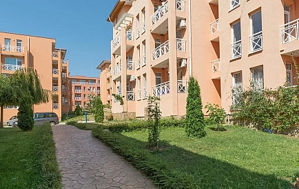 ID 11548 Studio in Sunny Day 6 Foto 2