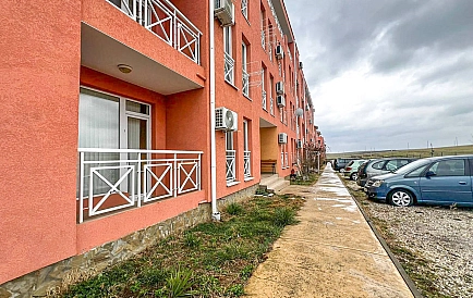 ID 11837 Studio in Sunny Day 6 Foto 9