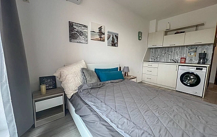 ID 11837 Studio in Sunny Day 6 Foto 5