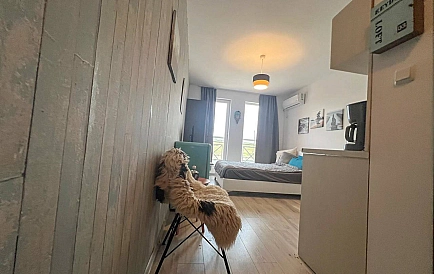 ID 11837 Studio in Sunny Day 6 Foto 2