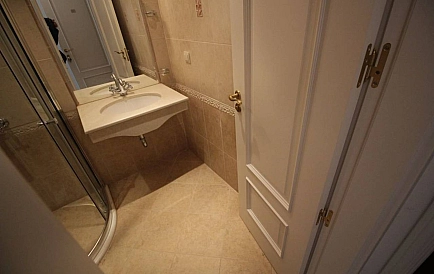 ID 7125 Studio-Wohnung in Flores Garden Foto 4