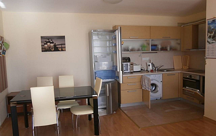 ID 8113 Wohnung mit drei Schlafzimmern in Marina Fort Beach Foto 1 