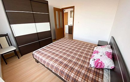 ID 8249 Zweizimmerwohnung in Sunny Day 3 Premium Foto 5