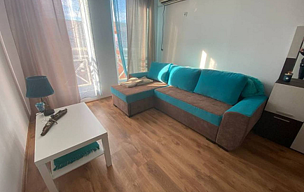 ID 9190 Studio-Wohnung in Sunny Day 6 Foto 1 