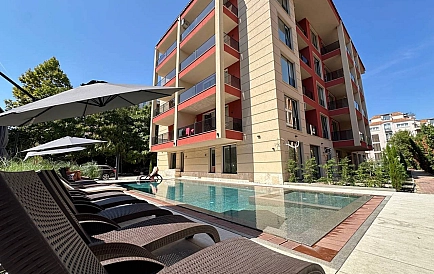 ID 16090 Zweizimmerwohnung in Sunny View Central Foto 6