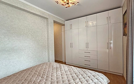 ID 16511 Vierzimmerwohnung in Aphrodite Park Foto 2