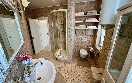 ID 15171 Fünfzimmer-Penthouse in Rich 1 Foto 4