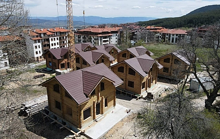 ID 13435 Häuser vom Bauherrn in Ski Paradise Foto 5