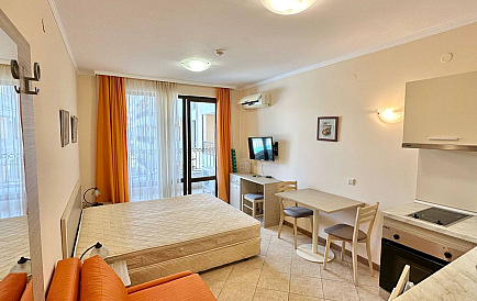 ID 13900 Studio-Apartment in Royal Sun Foto 1 