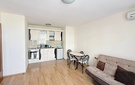 ID 15219 Zweizimmerwohnung in Crown Fort Foto 2