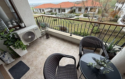 ID 15728 Zweizimmerwohnung in Vineyards Panorama Foto 5