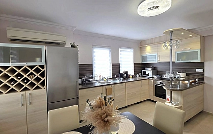 ID 15047 Haus in Victoria Hill Foto 2