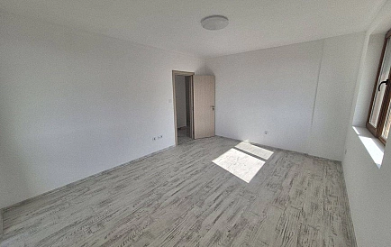 ID 15922 Zweistöckiges Haus in Obrochishte Foto 7