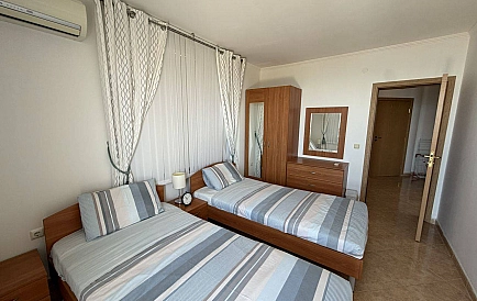 ID 15957 Dreizimmerwohnung in Dolphin Foto 4