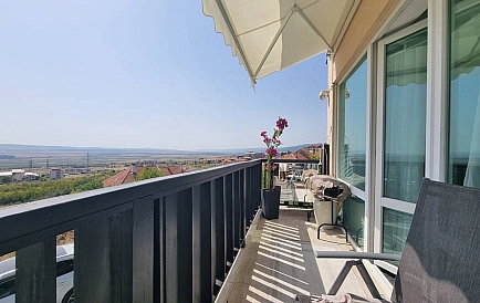 ID 14404 Zweizimmerwohnung in Chateau Panorama Foto 7