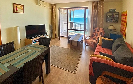 ID 13361 Zweizimmerwohnung in Messambria Fort Foto 3