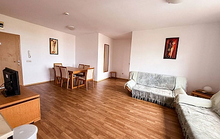 ID 15789 Dreizimmerwohnung in Vinyards Foto 8