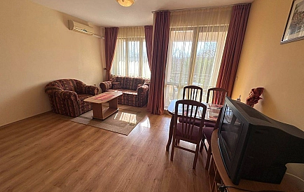 ID 13826 Großes Studio in Gallery Foto 9