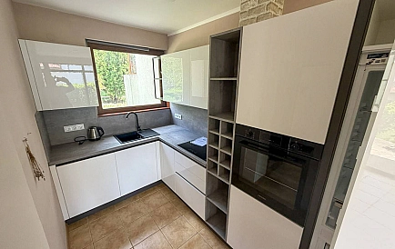 ID 15729 Haus in Almond Hills Foto 9