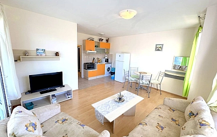 ID 14627 Zweizimmerwohnung in Akrotiria Foto 2