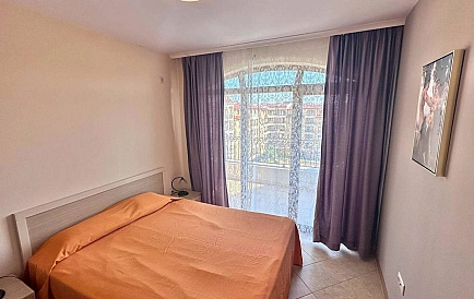 ID 16213 Dreizimmerwohnung in Royal Sun Foto 4