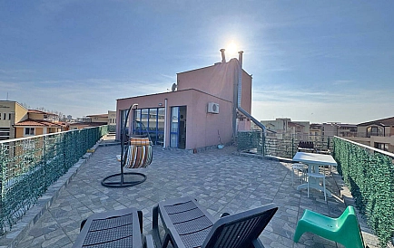 ID 15410 Zweizimmer-Penthouse in Villa Discovery Foto 5