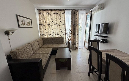 ID 15874 Zweizimmerwohnung in Villa Ravda Foto 2