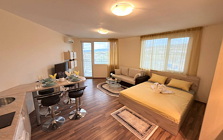 ID 14677 Studio-Apartment in Amadeus 19 Foto 1 