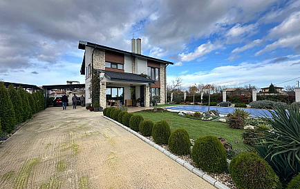 ID 14889 Дом в Близнаци Foto 1 