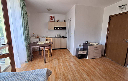 ID 16617 Studio-Wohnung in Villa Flora Foto 1 