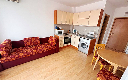 ID 16615 Dreizimmerwohnung in Sunny Day 6 Foto 1 
