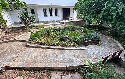 ID 14265 Vierstöckiges Haus in Sveti Vlas Foto 10