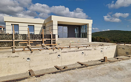 ID 14405 Haus im Banya Foto 1 