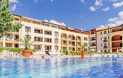 ID 14180 Drei-Zimmer-Wohnung im Komplex Gallery Foto 8