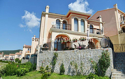ID 16612 Reihenhaus in Villa Romana Foto 1 