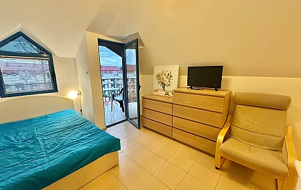 ID 14901 Жасмин Клуб Foto 3