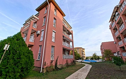 ID 15277 Studio-Apartment in Sunny Day 6 Foto 8