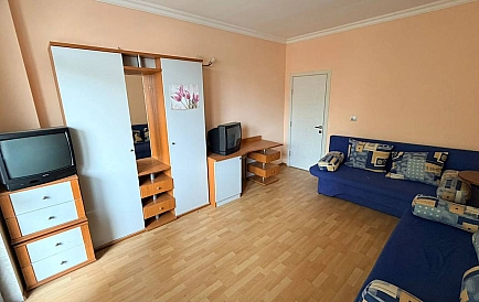 ID 15270 Drei-Zimmer-Wohnung in Alexandrov Residence Foto 9