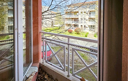 ID 15555 Zweizimmerwohnung in Sunny Day 6 Foto 5