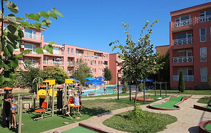 ID 13605 Studio-Apartment in Sunny Day 6 Foto 1 