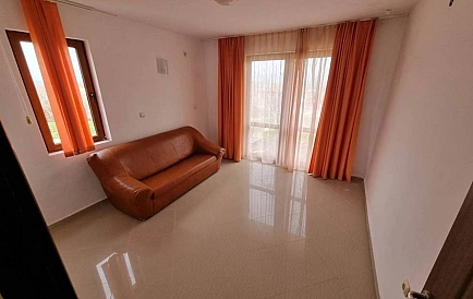 ID 16474 Haus in Aleksandrovo Foto 5