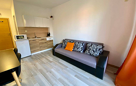 ID 14690 Studio-Apartment in Sunny Day 6 Foto 1 