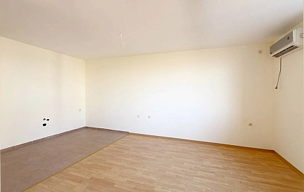 ID 15459 Zweizimmerwohnung in Nessebar Fort Noxс Foto 3