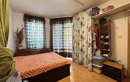 ID 14490 Zweizimmerwohnung in Sunny Day 6 Foto 4