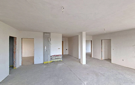 ID 15784 Vierzimmerwohnung in Viale 2 Foto 2