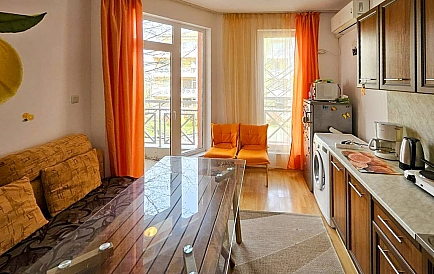 ID 15555 Zweizimmerwohnung in Sunny Day 6 Foto 7