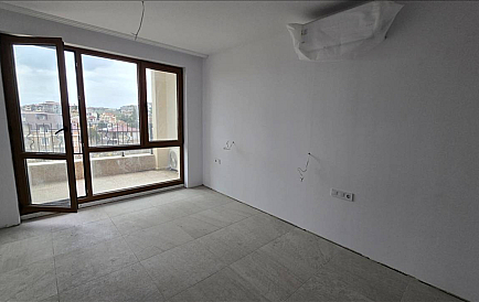 ID 15449 Грин Форт Сьютс Foto 1 