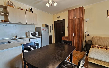 ID 14725 Dreizimmerwohnung in Apollon 6 Foto 2