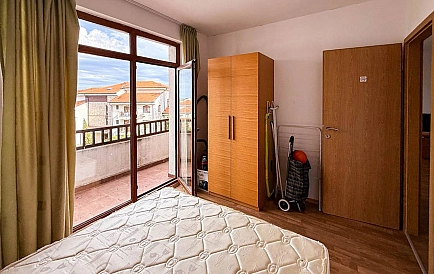 ID 15789 Dreizimmerwohnung in Vinyards Foto 9